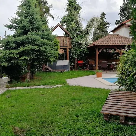 Chalet ξύλινο σπίτι στη βεροια