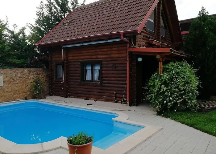 ξύλινο σπίτι στη βεροια Chalet Tagarochori